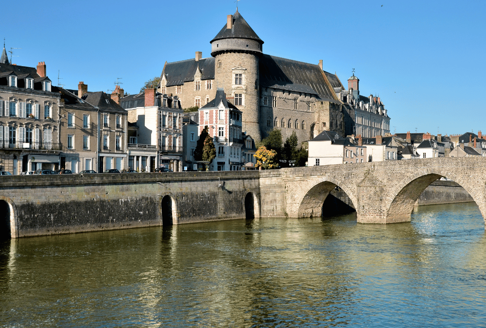 Investissement locatif à Laval : pourquoi est-ce une opportunité en 2025 ?